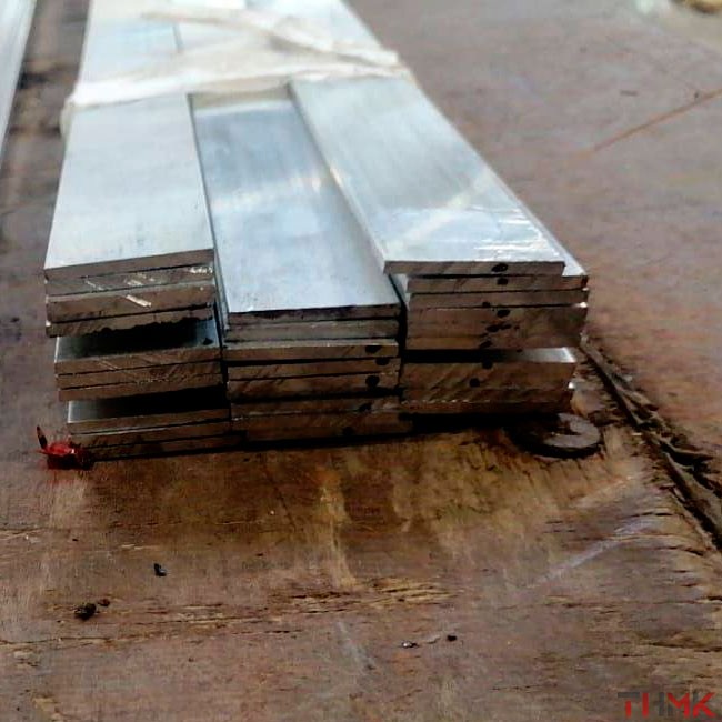 Полоса алюминиевая 25х3 мм АД31 ГОСТ 15176-89